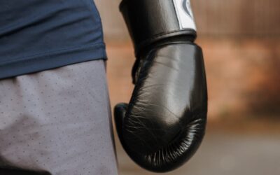 ¿De cuántas onzas comprar los guantes de boxeo?