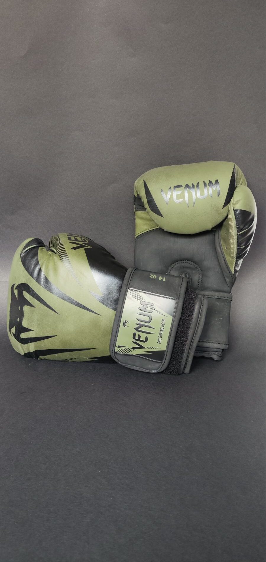 guantes de boxeo venum impact
